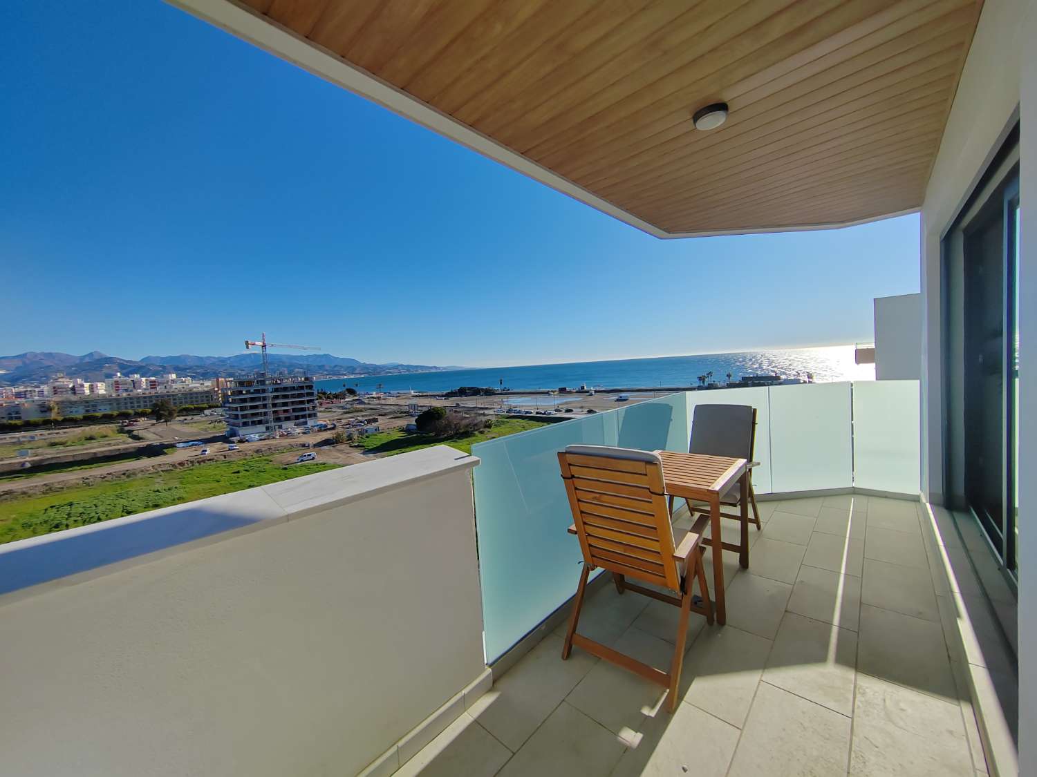 Ático en alquiler en Poniente-Faro (Torre del Mar)