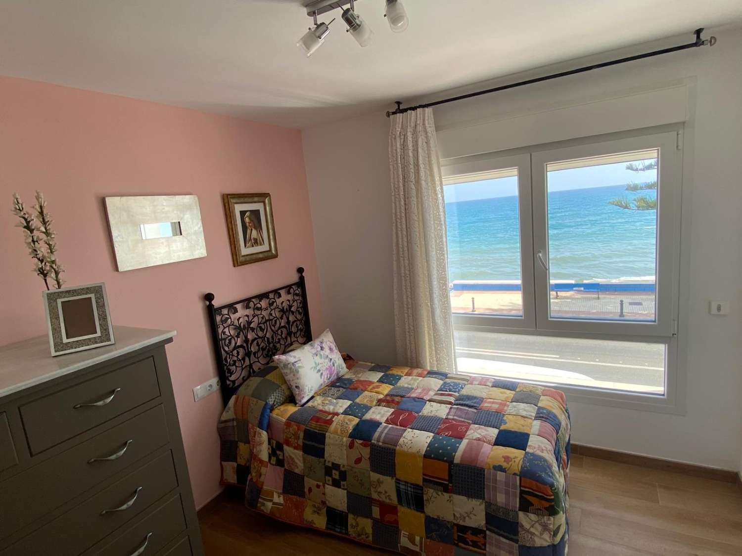 Casa con vistas al mar Lagos