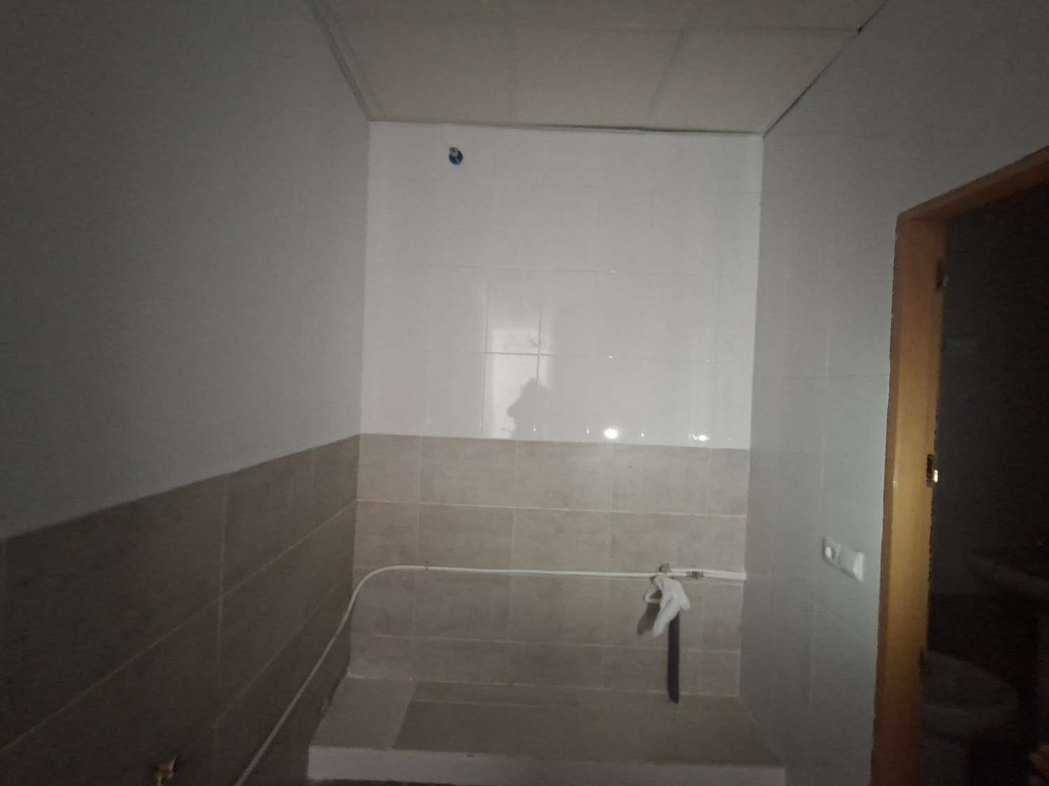 اعمال للبيع في Zona Hispanidad-Vivar Téllez (Vélez-Málaga)