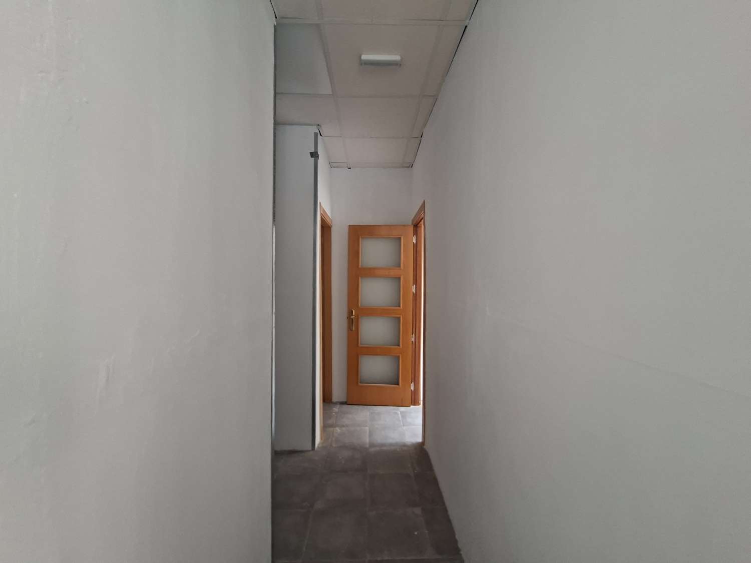 اعمال للبيع في Zona Hispanidad-Vivar Téllez (Vélez-Málaga)