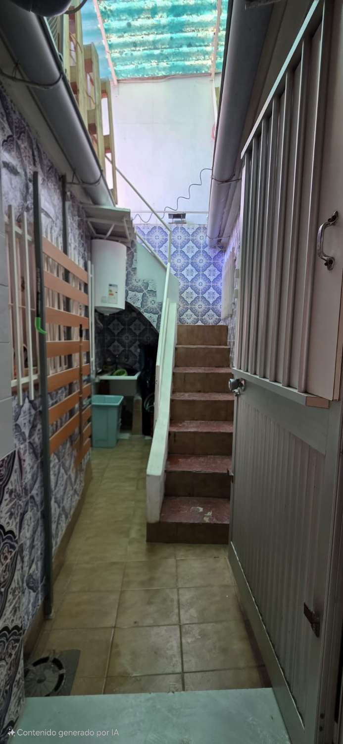 منزل للبيع في Centro Ciudad - El Carmen (Vélez-Málaga)