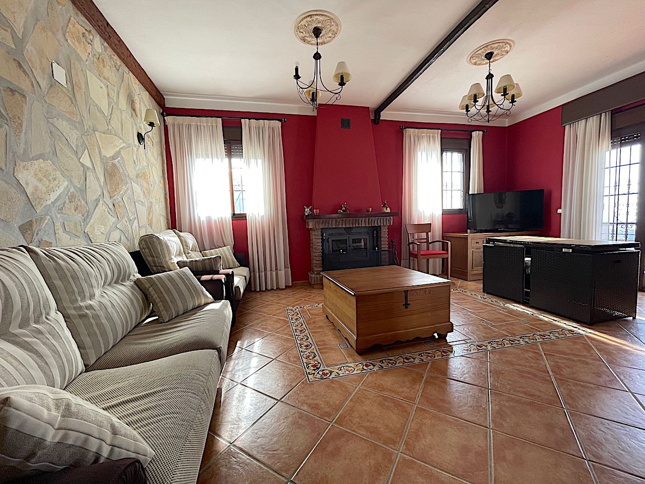 Casa de campo en alquiler de larga temporada en Alcaucín