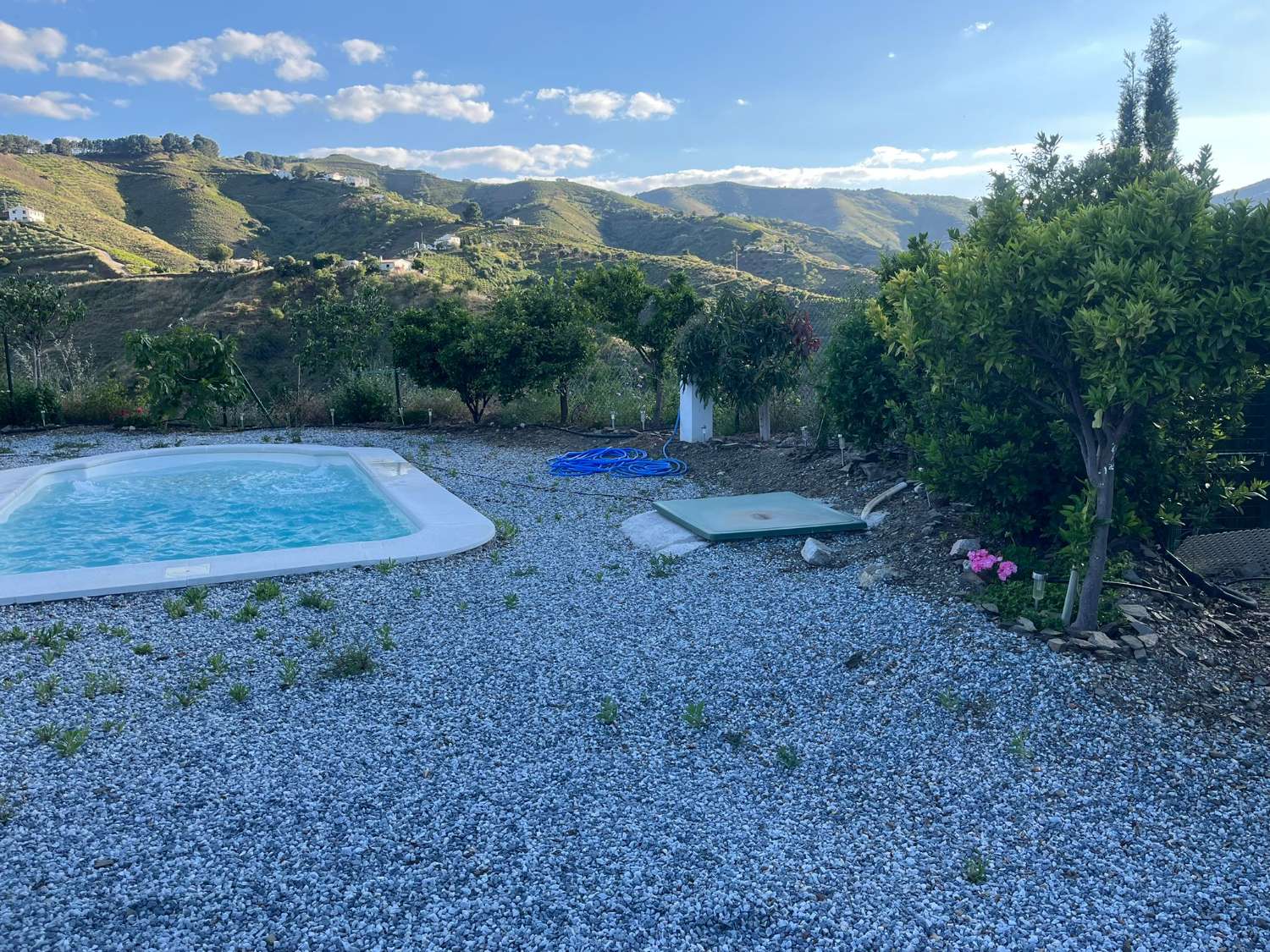 Lantligt hus i Benamargosa