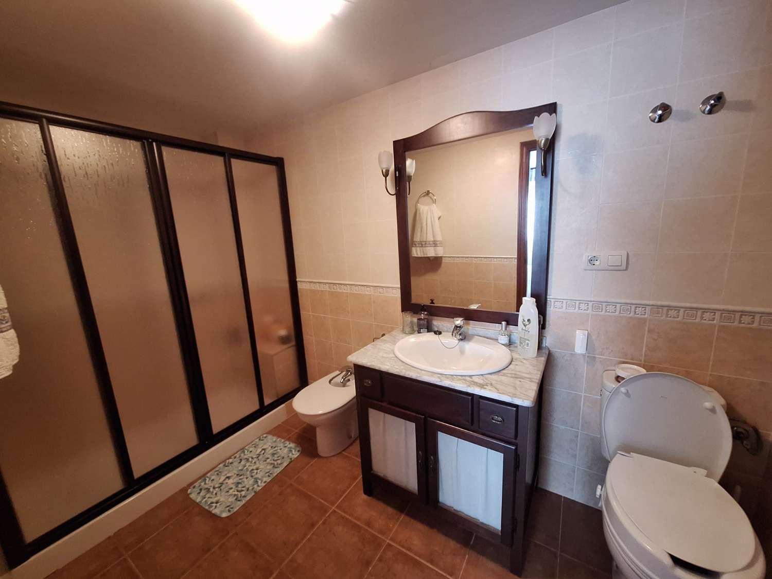 Appartement de 2 chambres et 2 salles de bain à Almuñécar