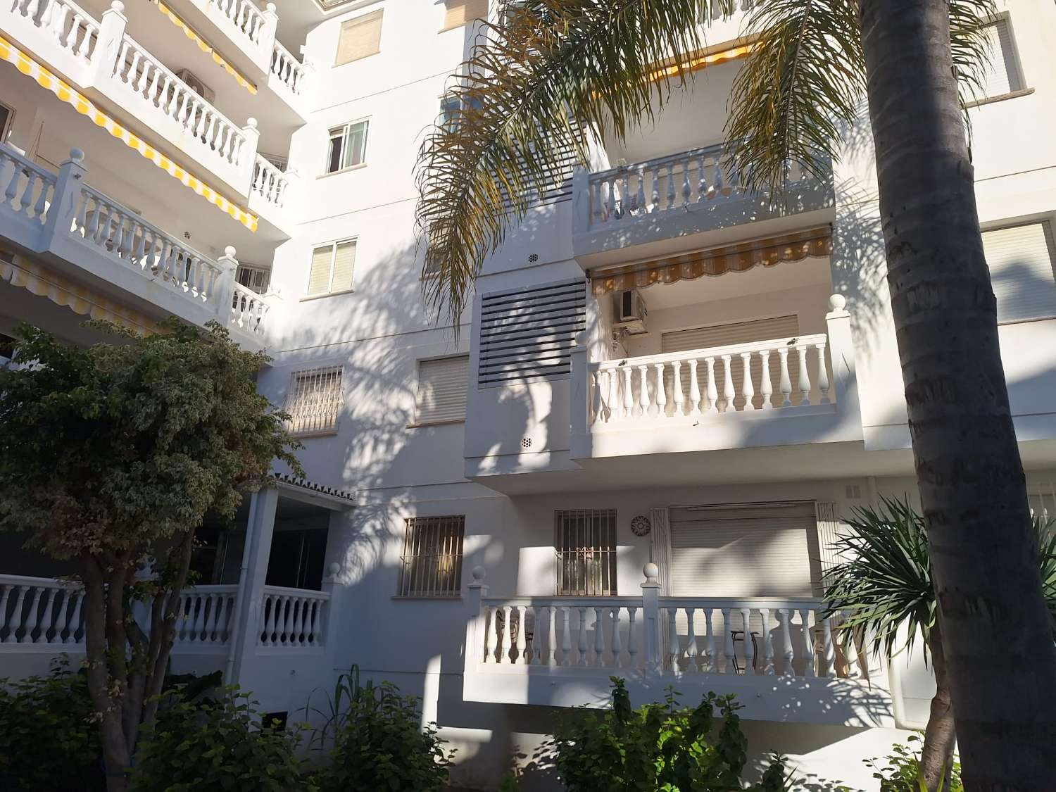 Appartement de 2 chambres et 2 salles de bain à Almuñécar