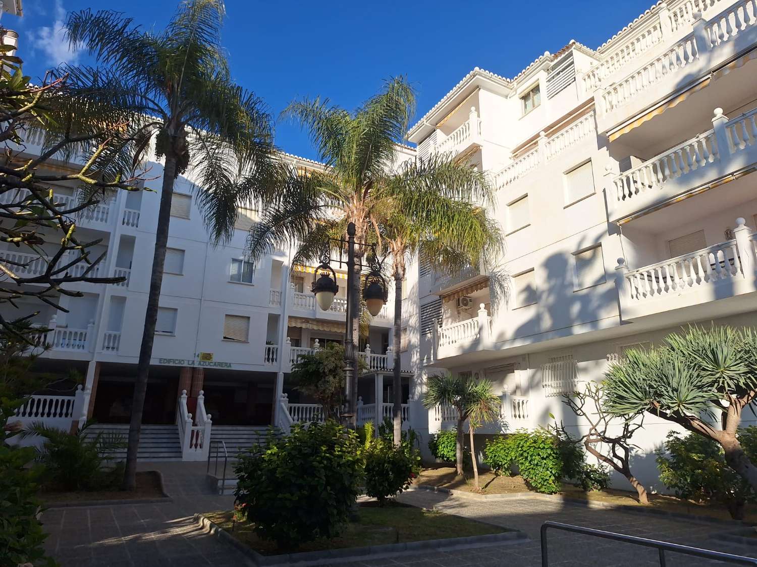 Appartement de 2 chambres et 2 salles de bain à Almuñécar