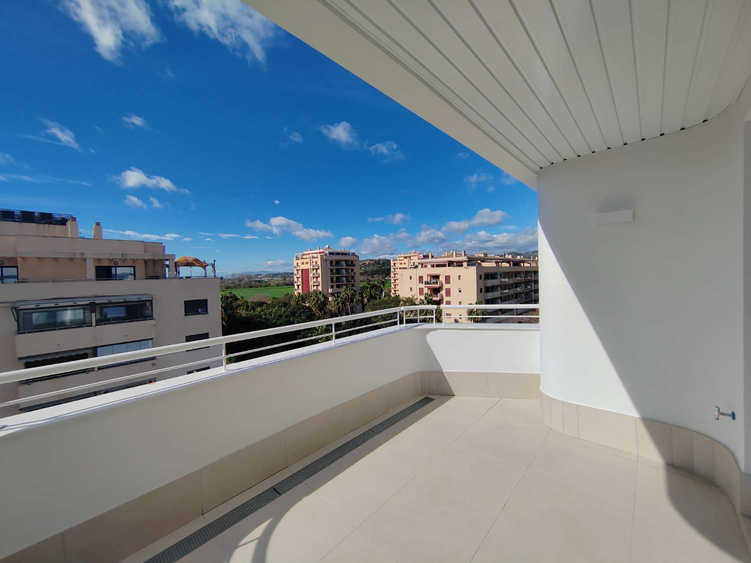 Apartamento en alquiler en Poniente-Faro (Torre del Mar)