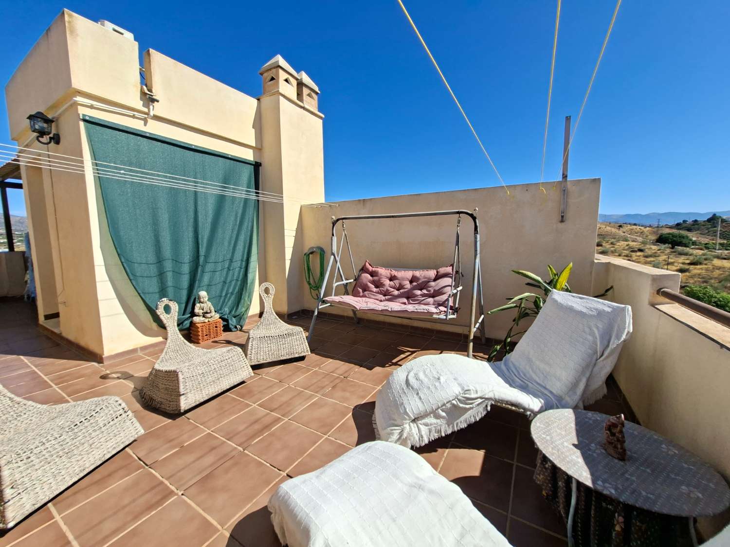 منزل للبيع في Almayate