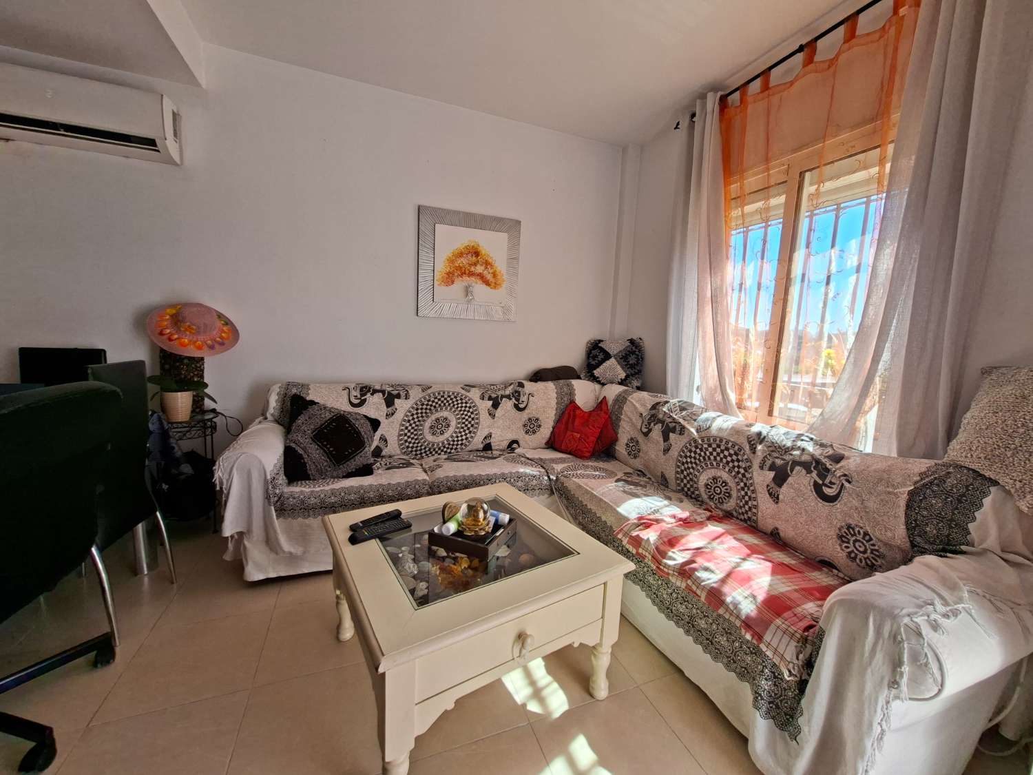 منزل للبيع في Almayate