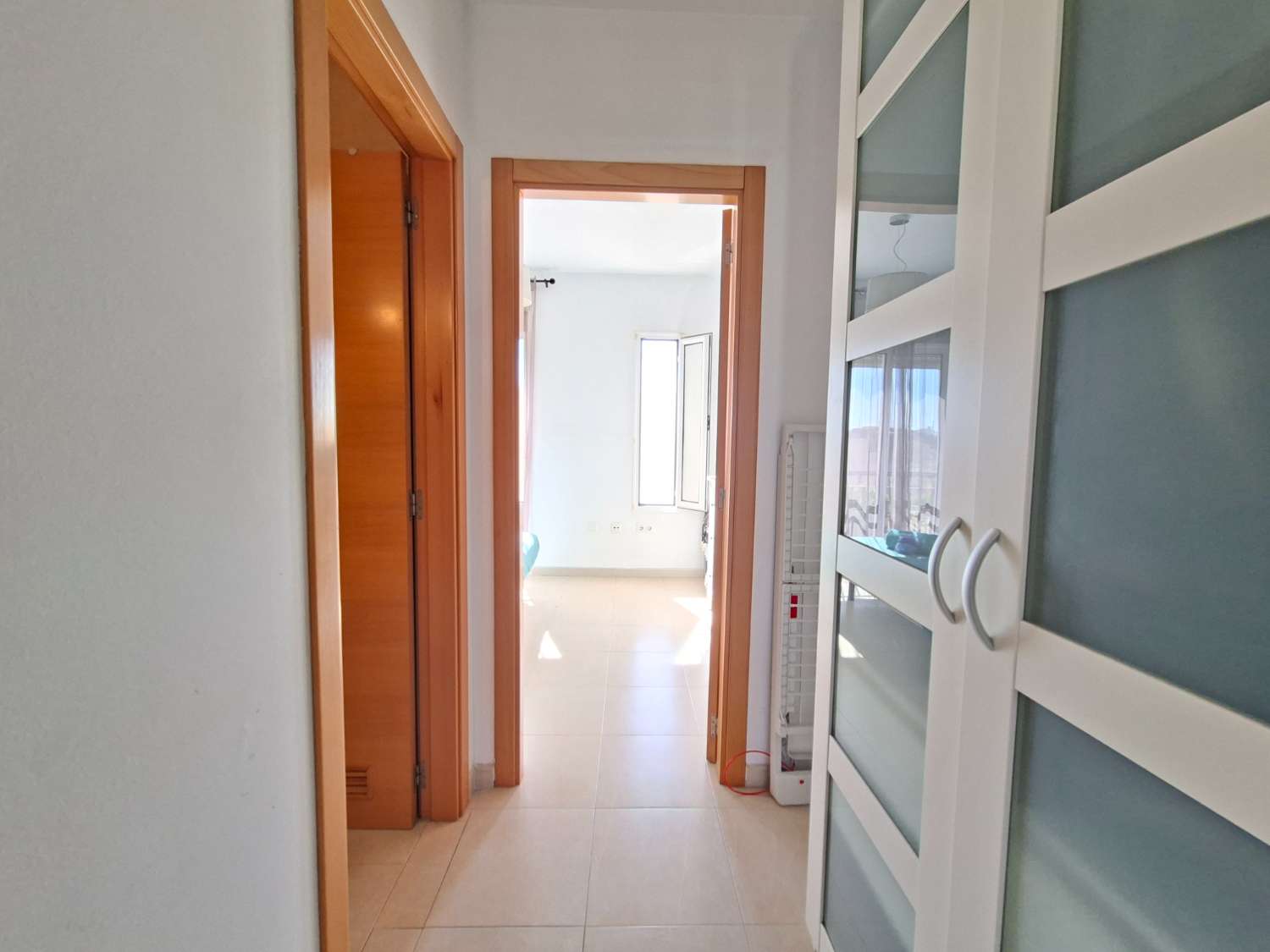 منزل للبيع في Almayate