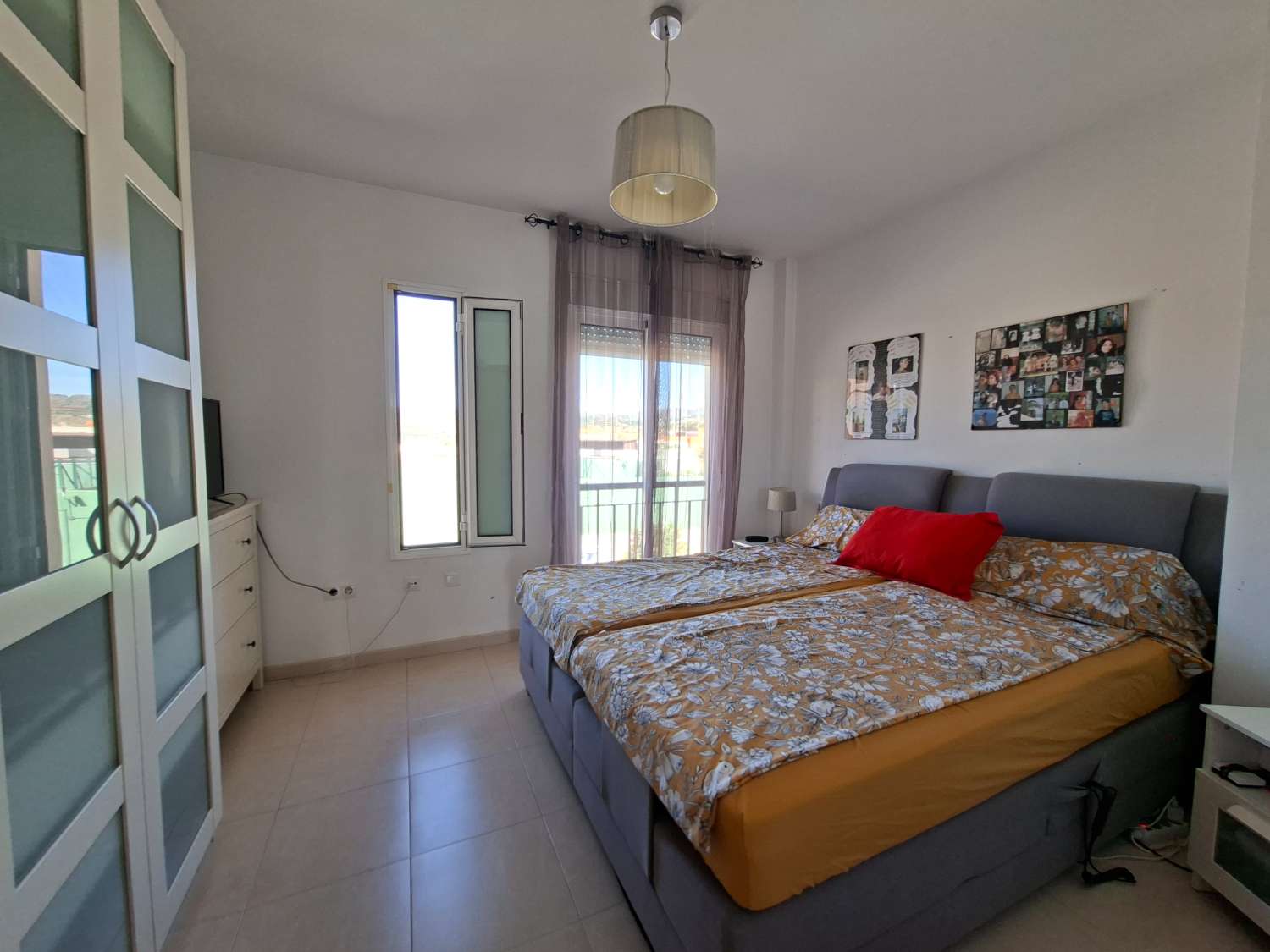 منزل للبيع في Almayate