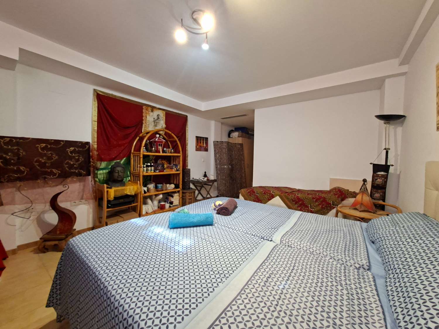 منزل للبيع في Almayate