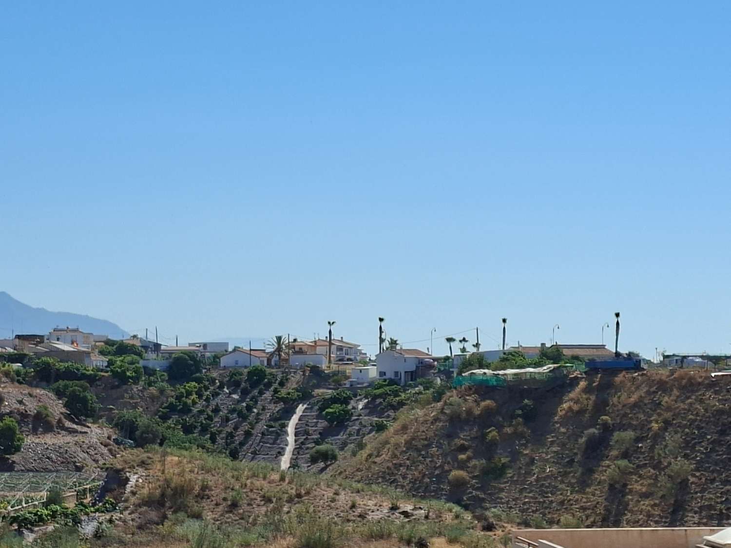 منزل للبيع في Almayate