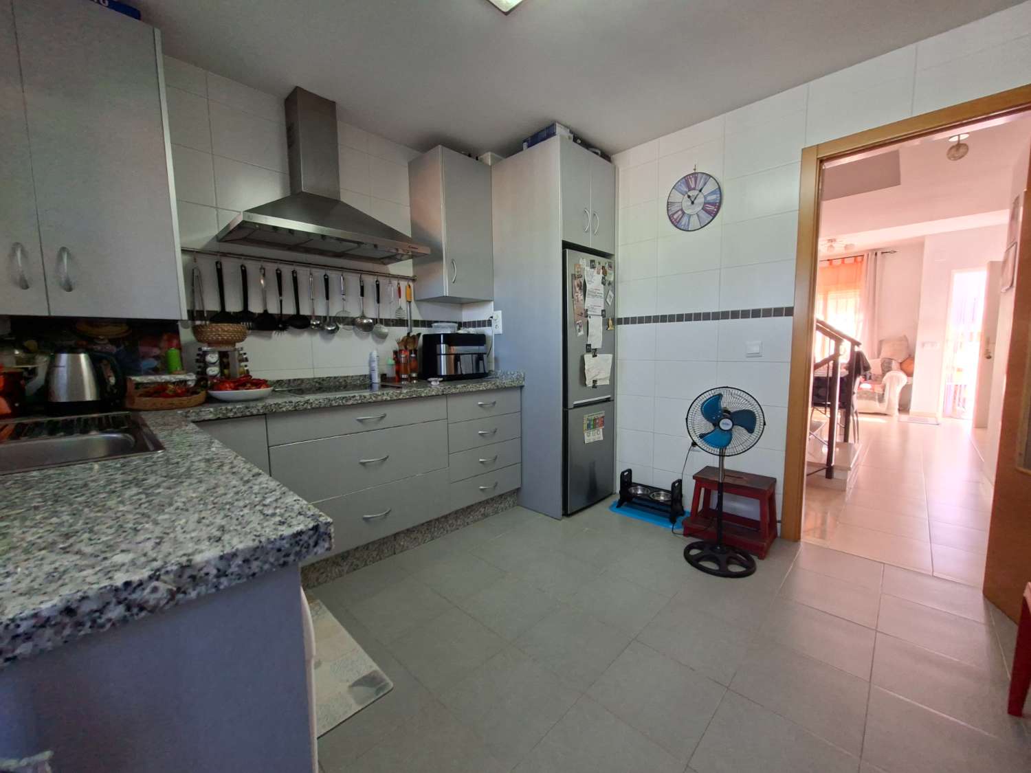 منزل للبيع في Almayate