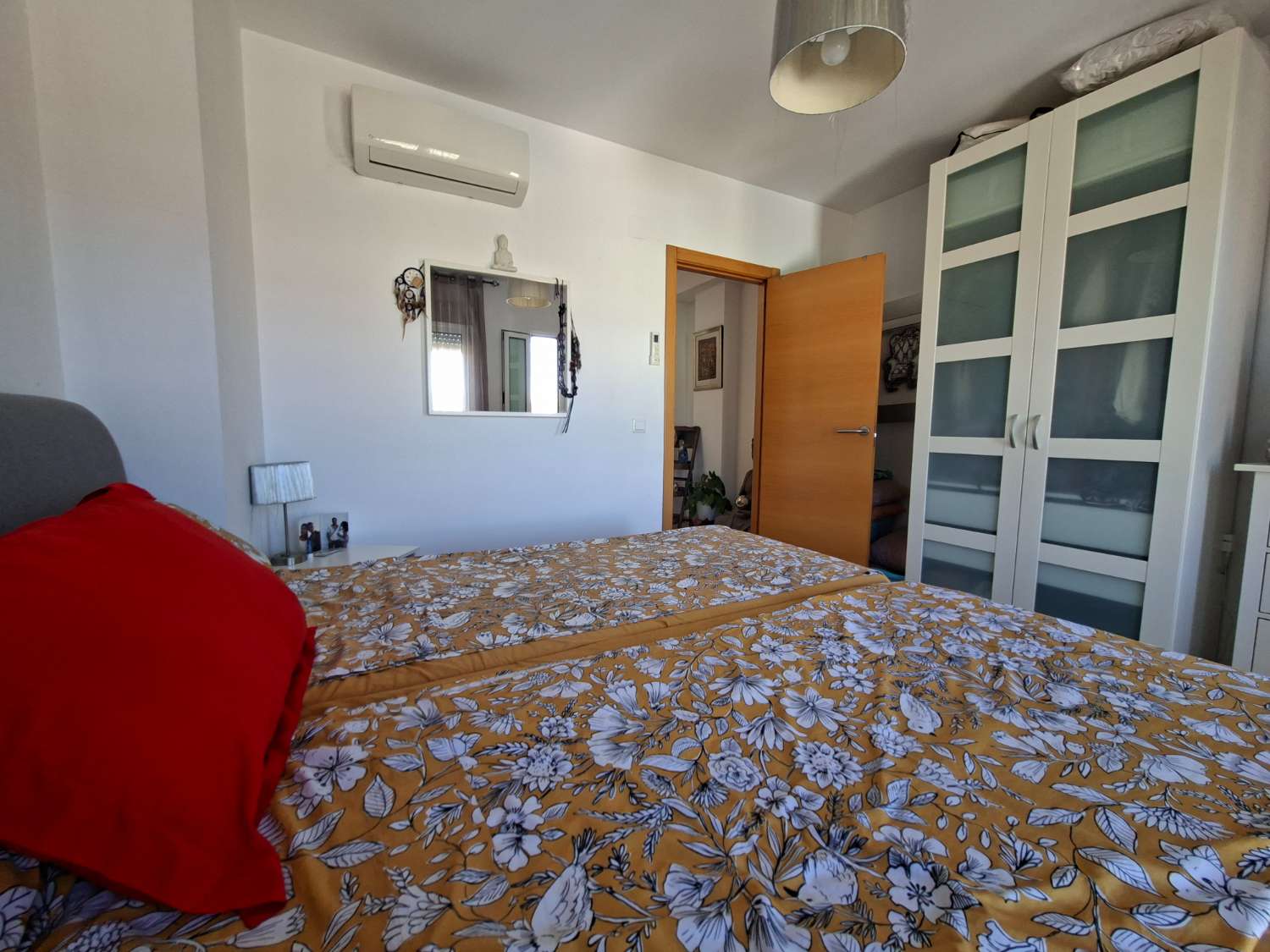 منزل للبيع في Almayate