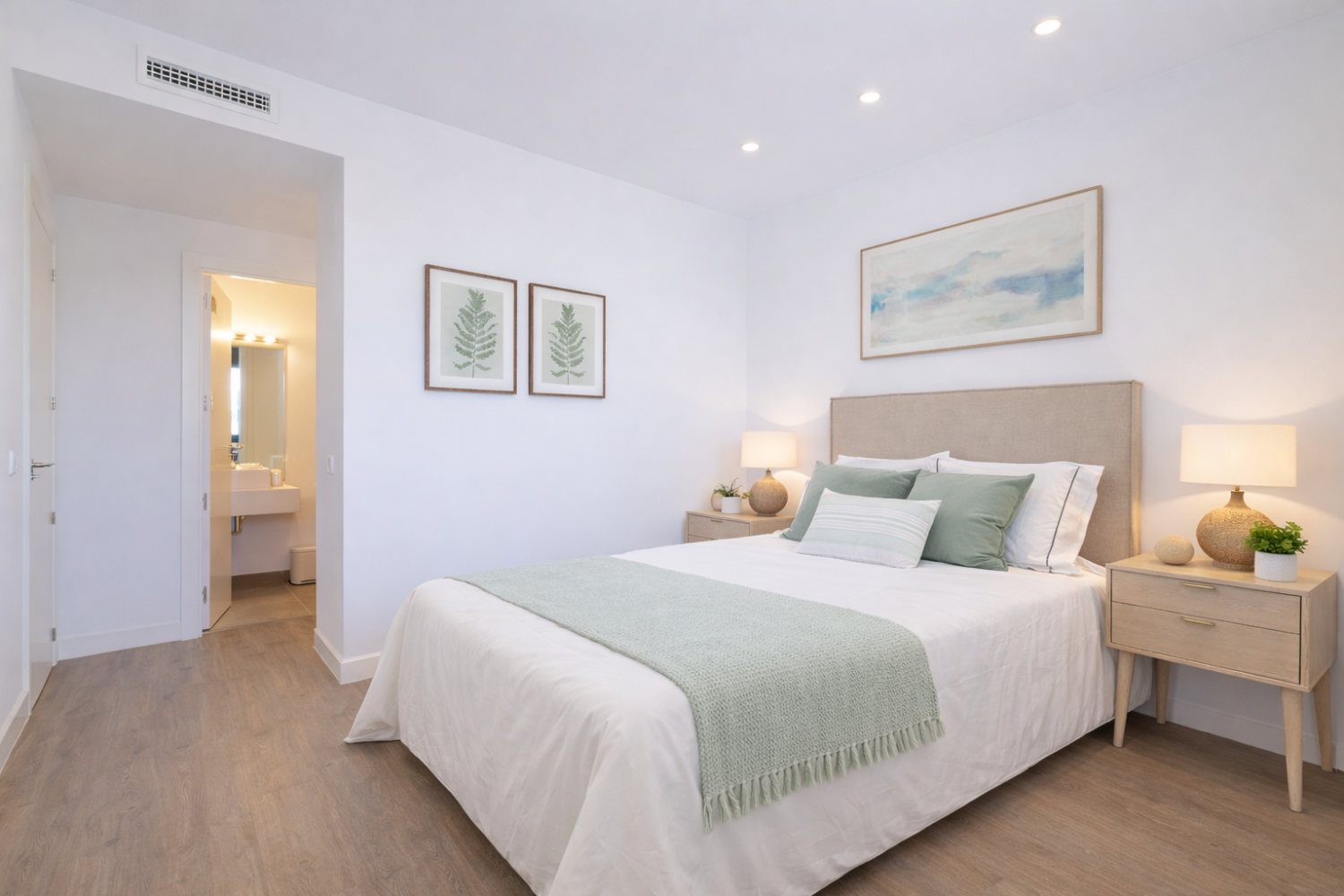 Discover Your New Home in Torre del Mar, Where the Sea is Your Neighbor.