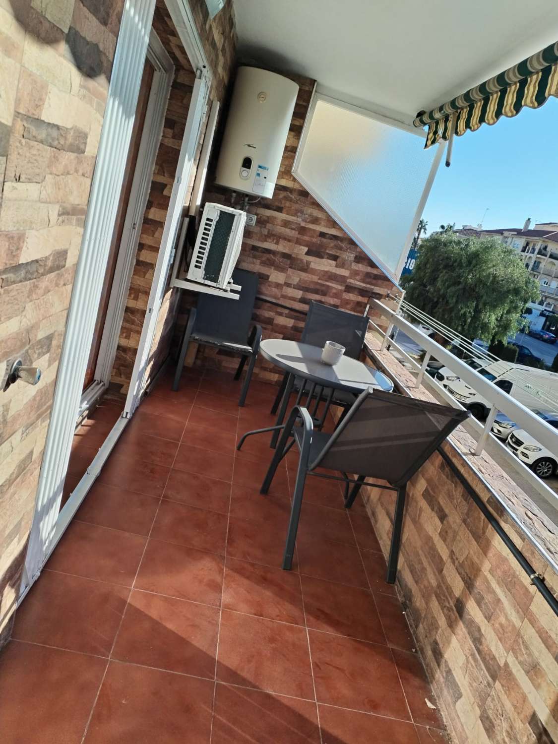 Piso 3 dormitorios con garaje en Torre del Mar