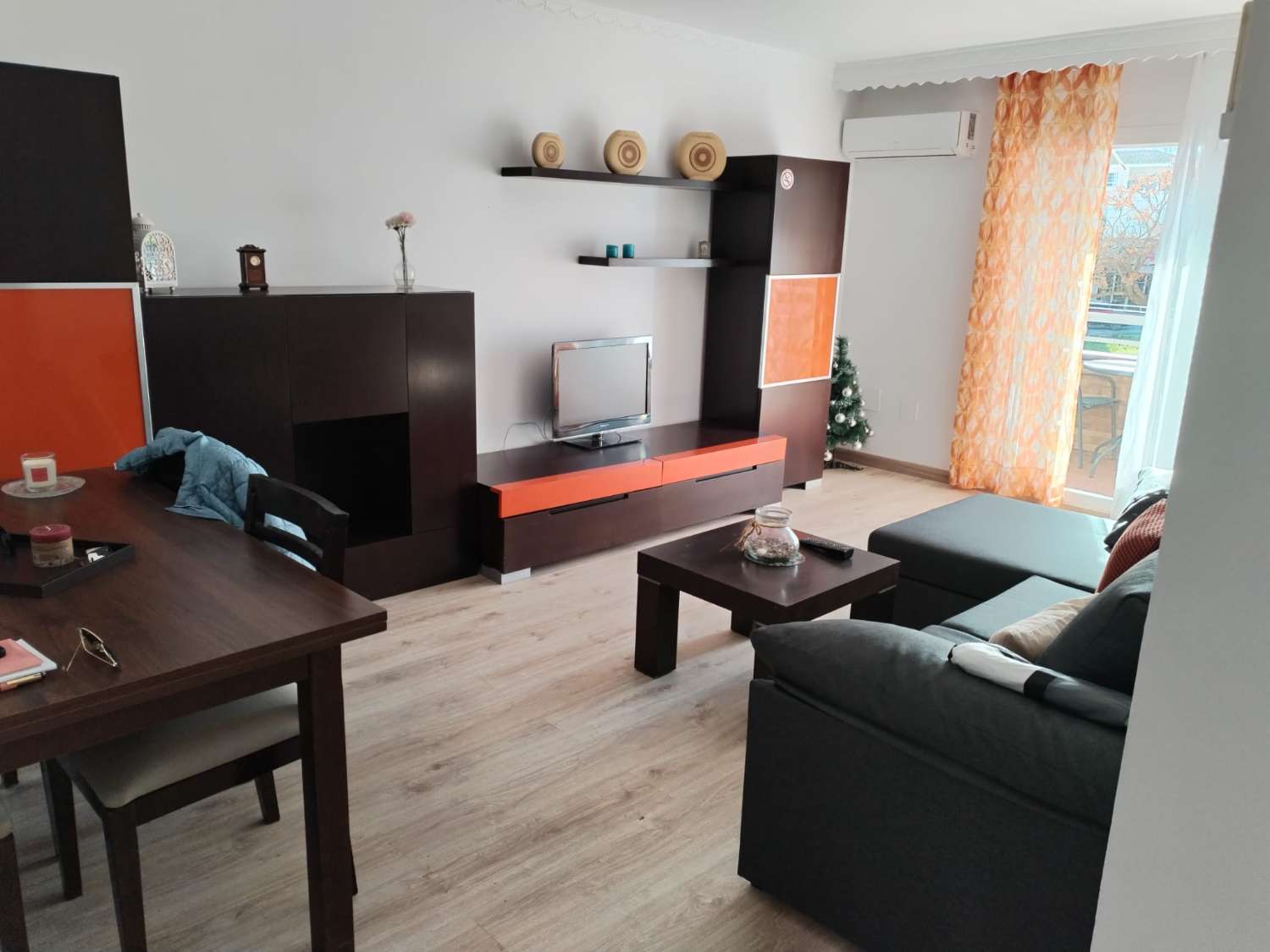 Piso 3 dormitorios con garaje en Torre del Mar