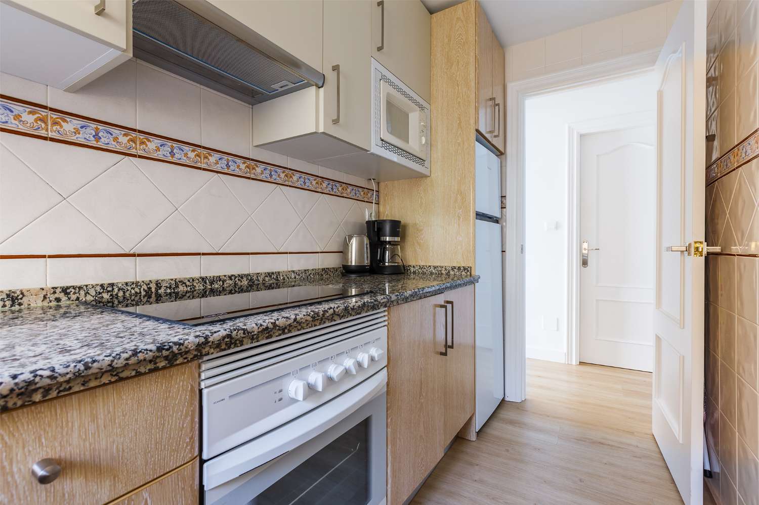 Appartement te huur in Poniente-Faro (Torre del Mar)