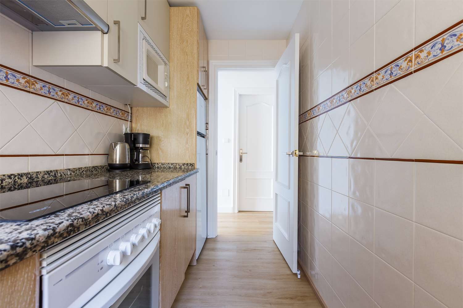 Appartement te huur in Poniente-Faro (Torre del Mar)