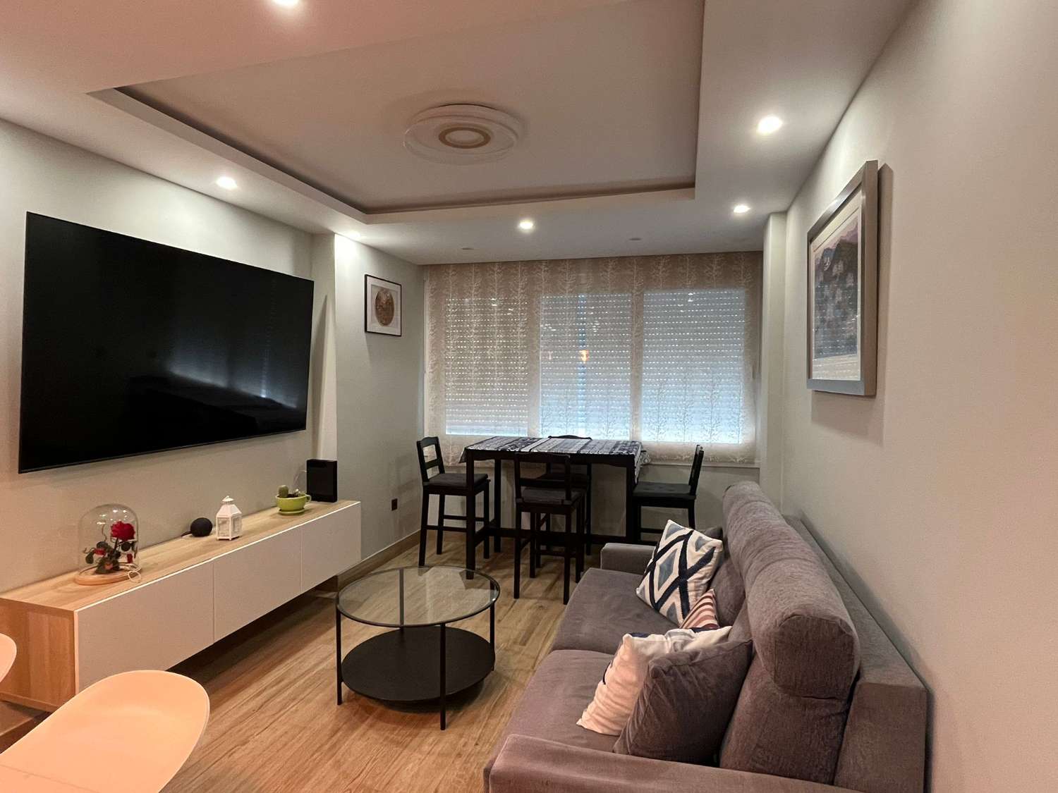 Wohnung mit 3 Schlafzimmern und 2 Badezimmern an der Plaza de Axarquía in Torre del Mar