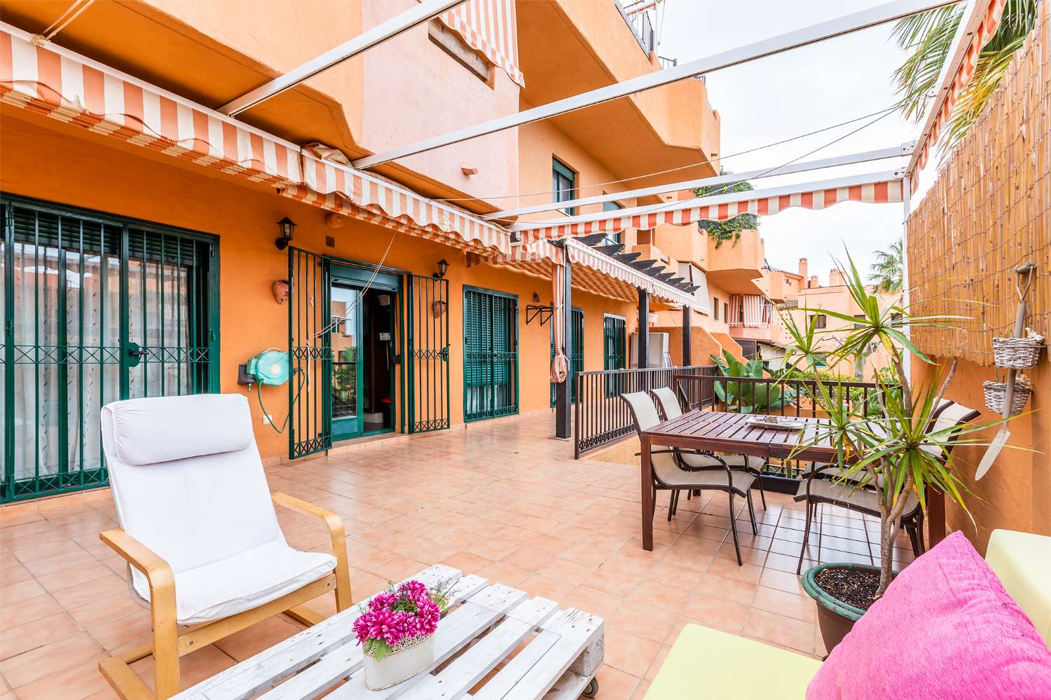 Piso de 3 dormitorios Torre del Mar Tomillar