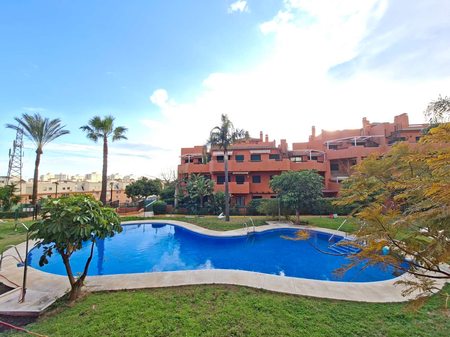 Piso de 3 dormitorios Torre del Mar Tomillar