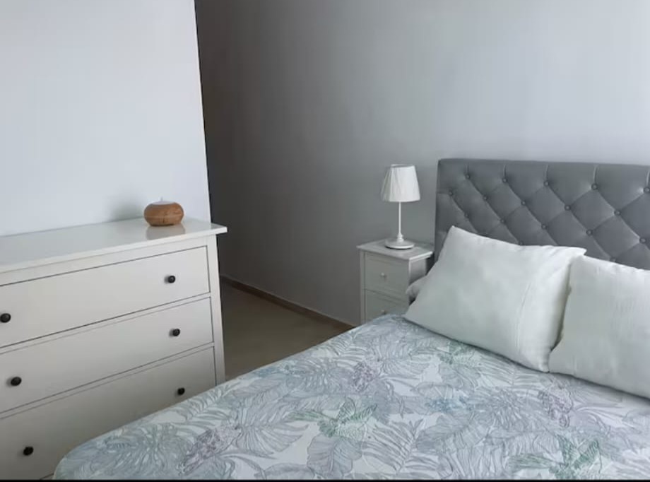 Piso de 3 dormitorios 2 cuartos de banos en Baviera Golf