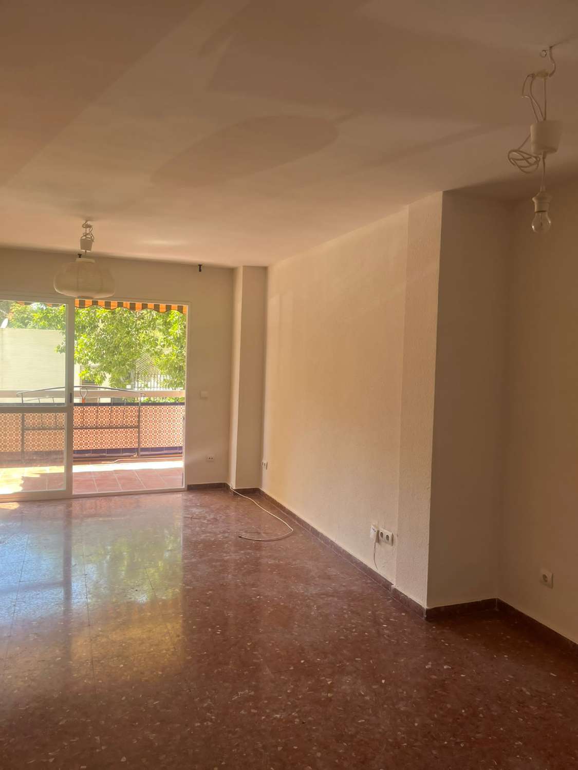 Piso en venta 4 dormitorios 2 baños en Málaga
