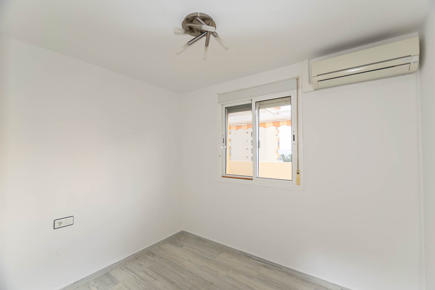 Penthouse te koop in Algarrobo Costa