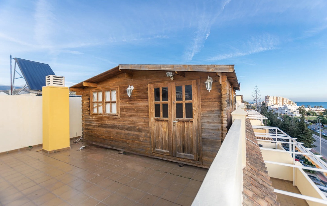 Penthouse te koop in Algarrobo Costa