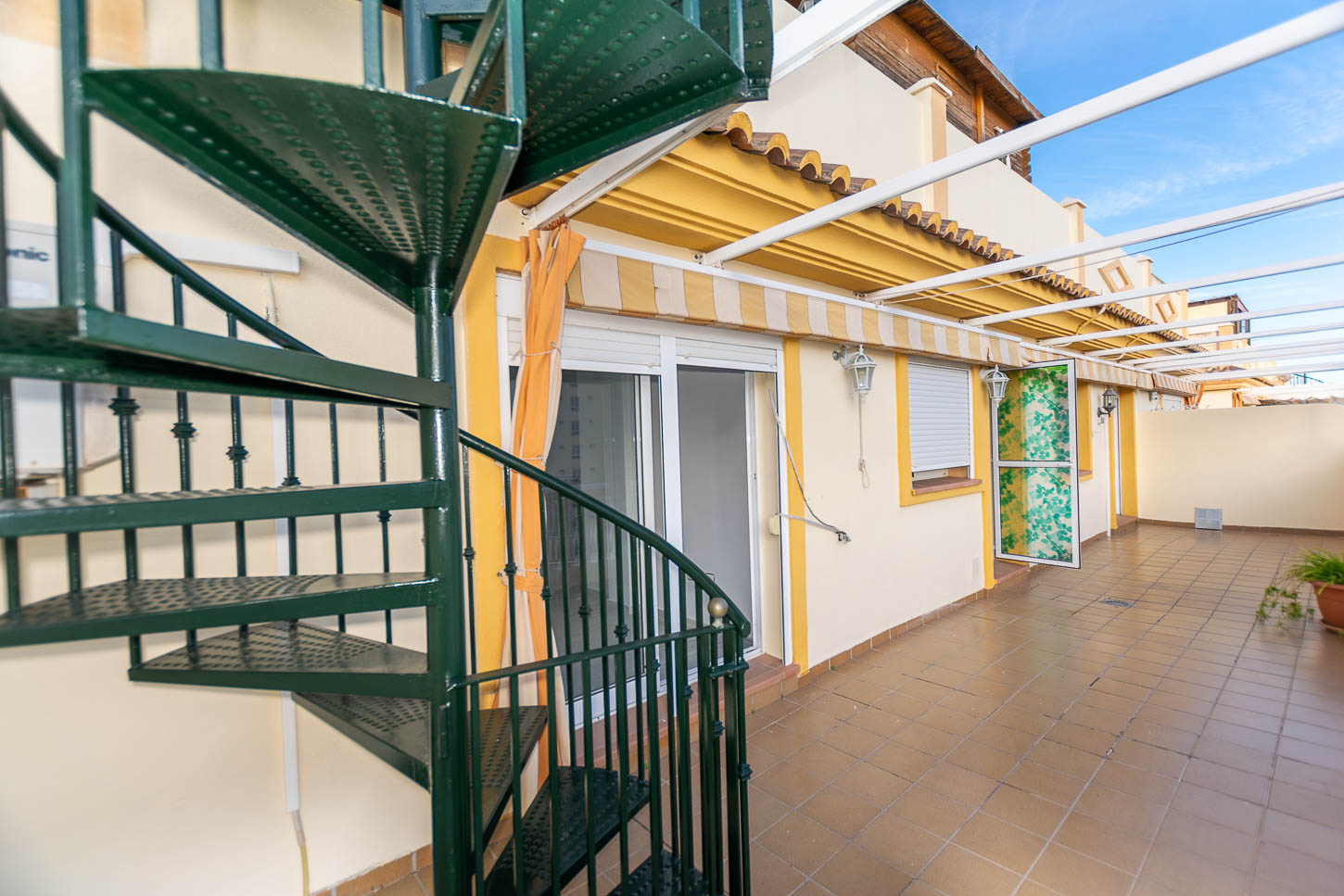 Penthouse te koop in Algarrobo Costa