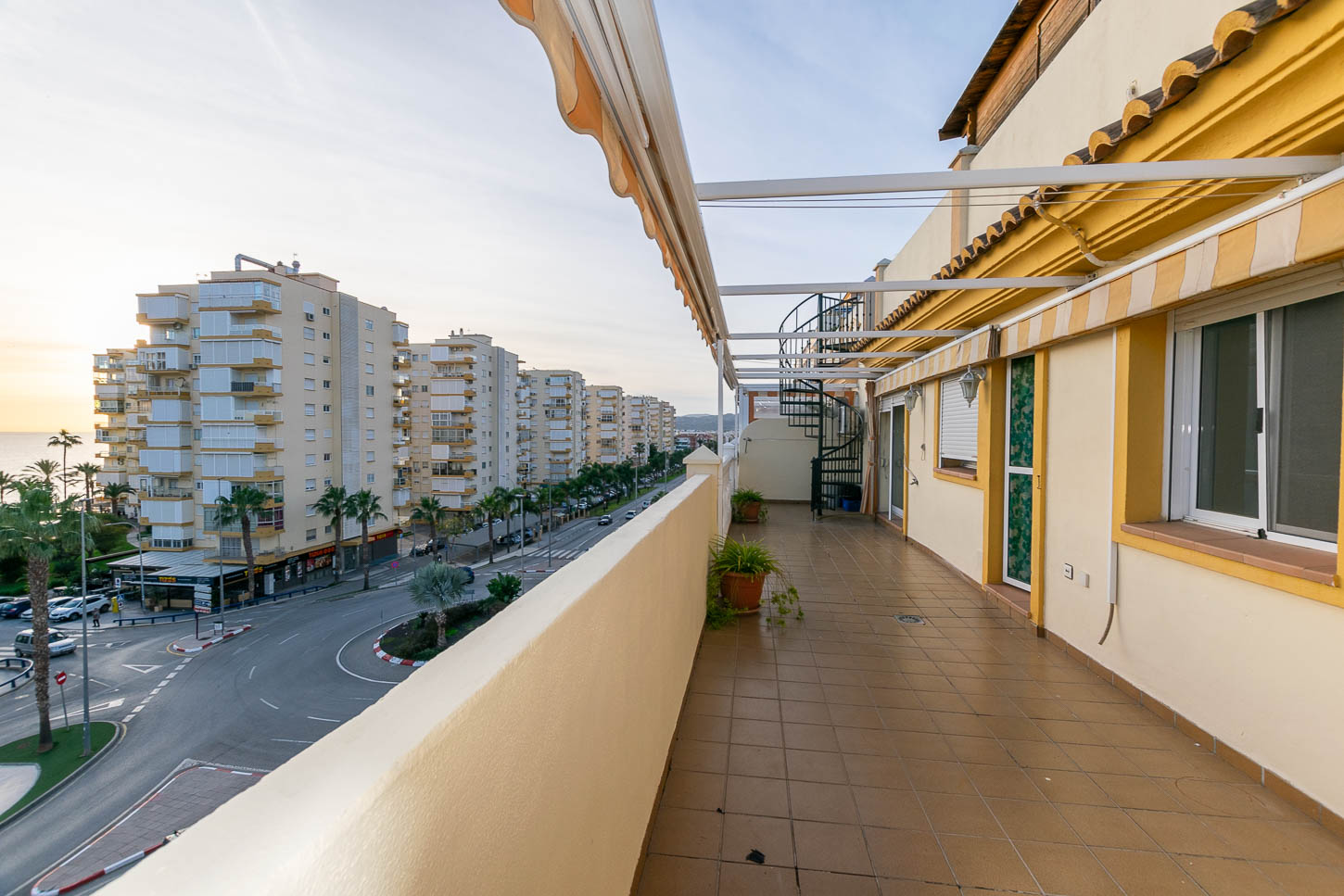Penthouse te koop in Algarrobo Costa
