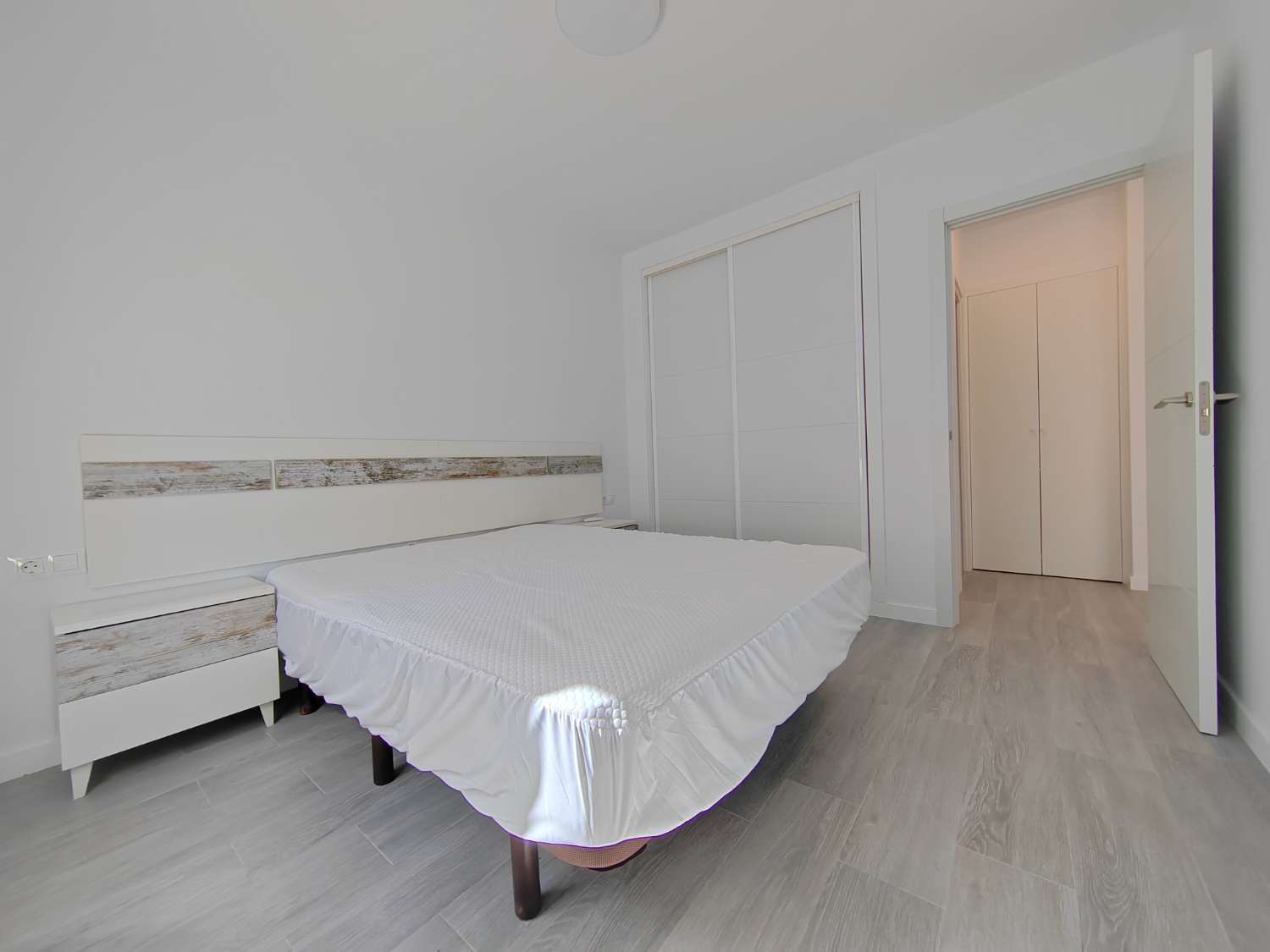 Apartamento en alquiler en Paseo Marítimo de Levante (Torre del Mar)