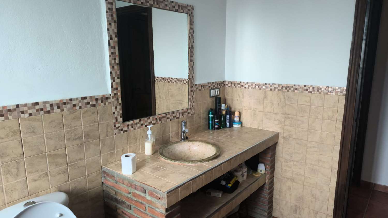 Woning te huur in Almáchar