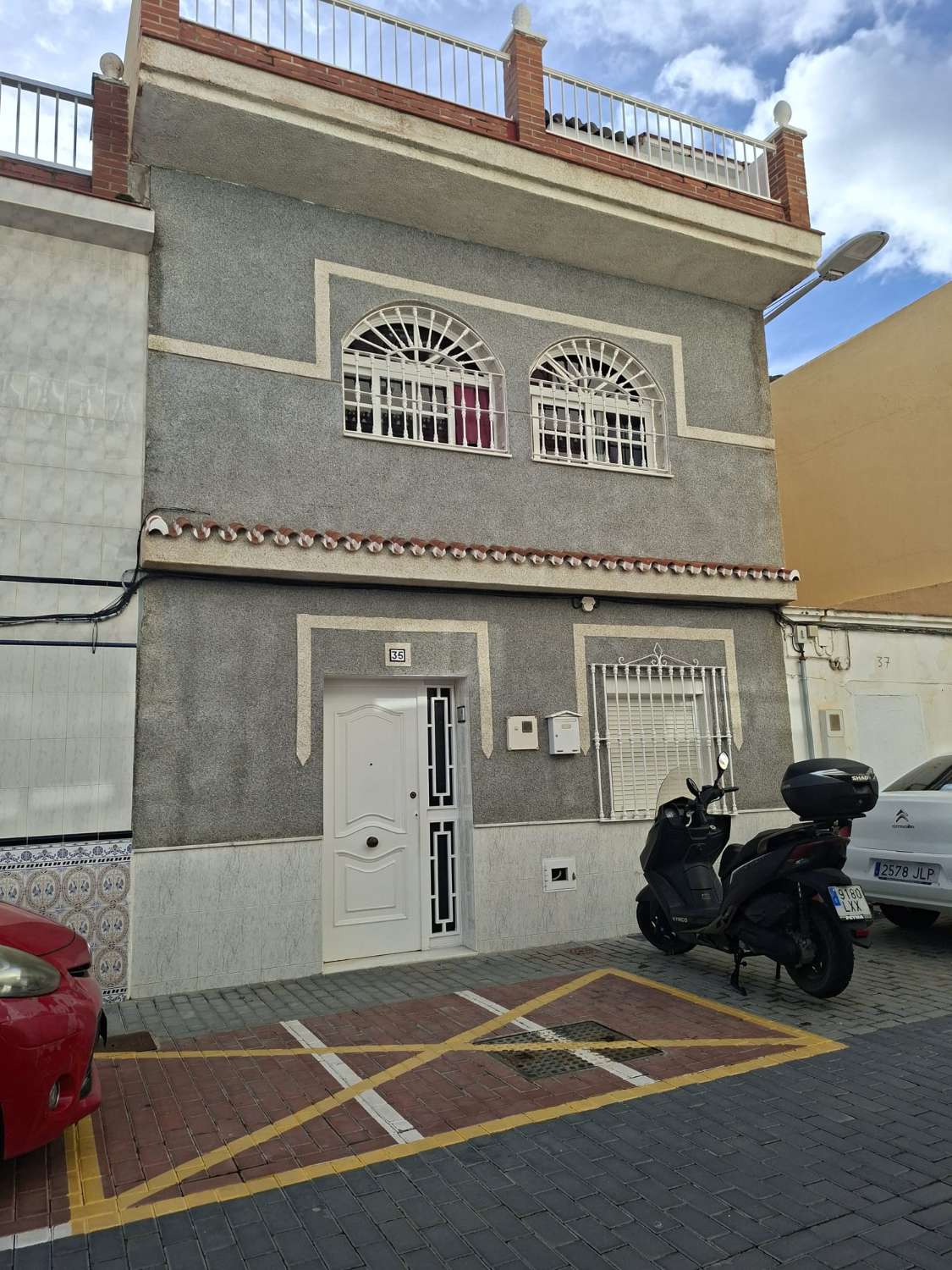 منزل للبيع في Torre del Mar