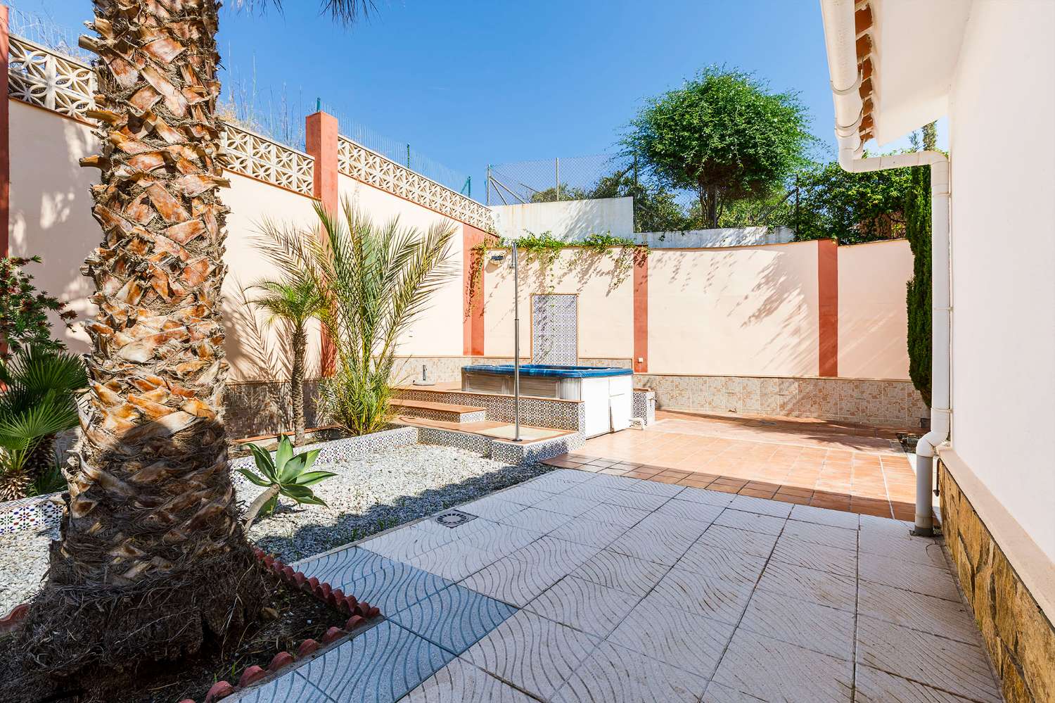 Woning te koop in Almayate