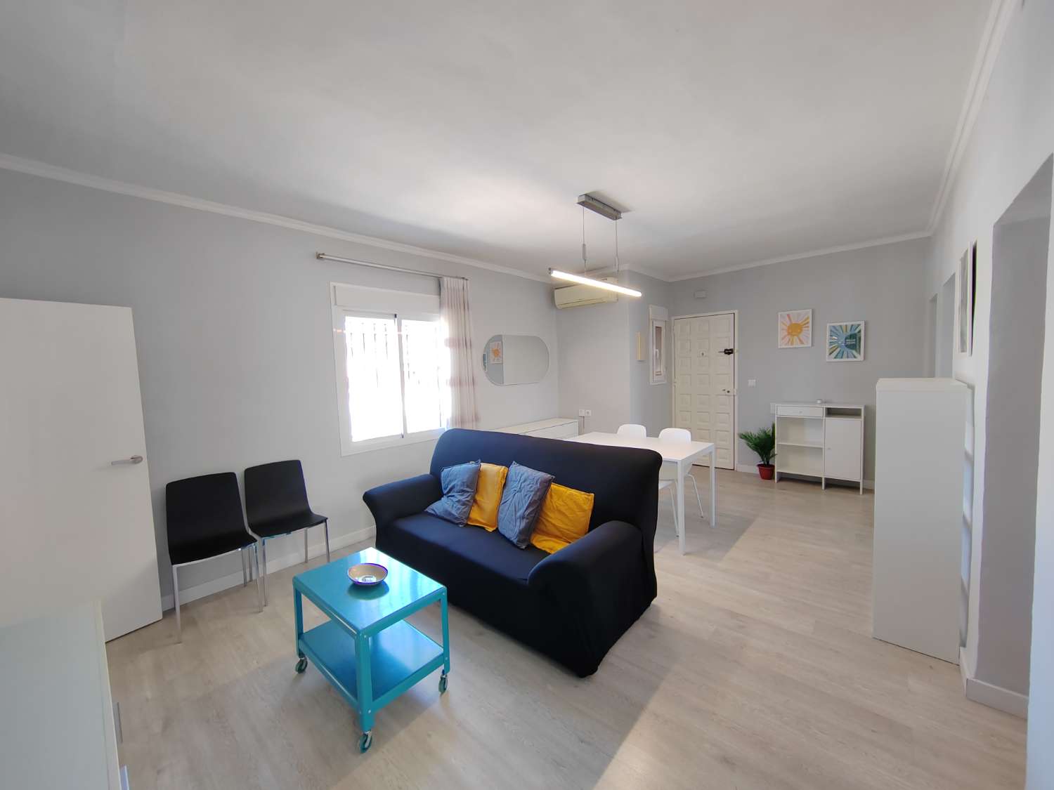 Flat te huur in Zona Hispanidad-Vivar Téllez (Vélez-Málaga)