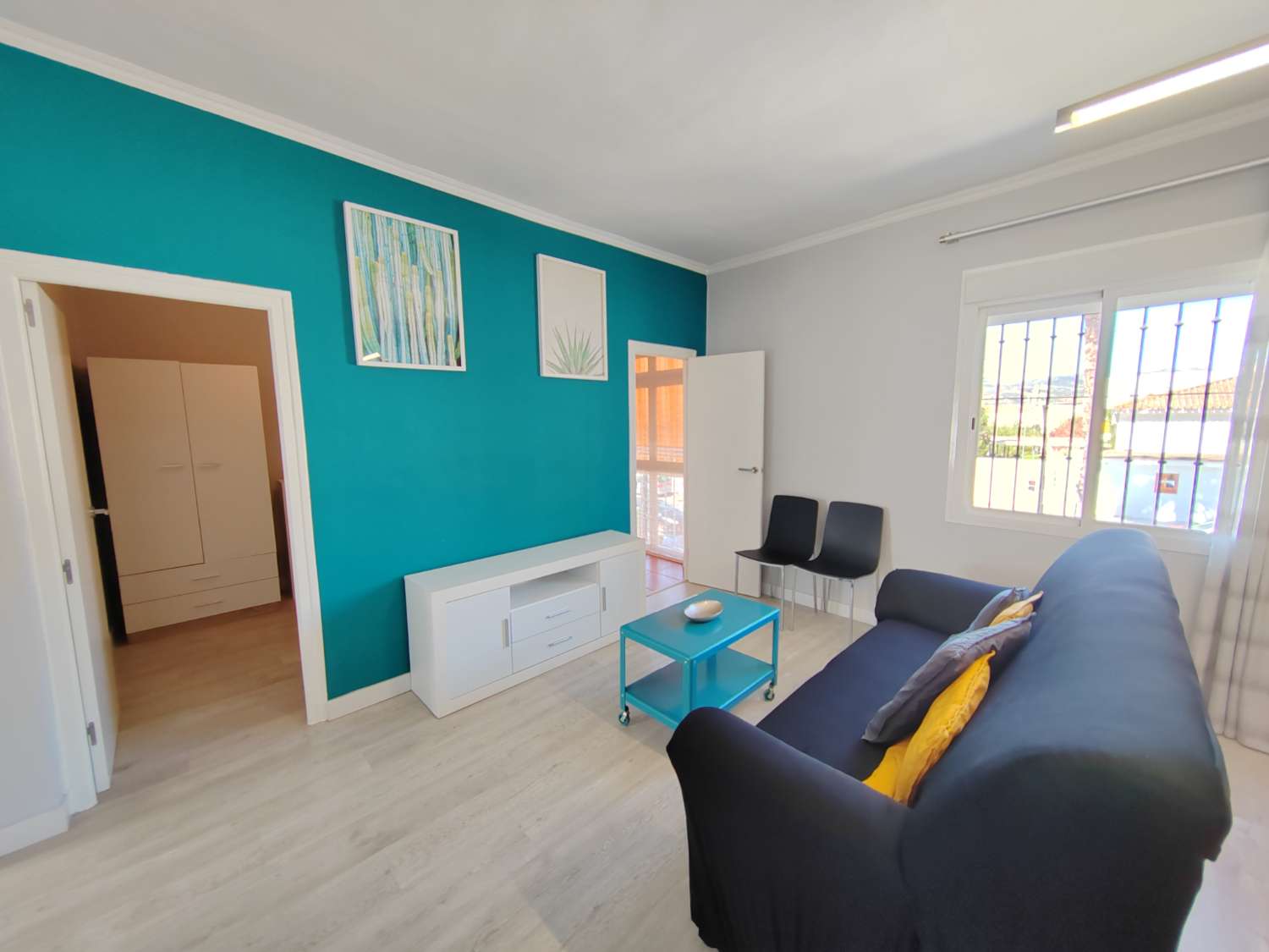 Flat te huur in Zona Hispanidad-Vivar Téllez (Vélez-Málaga)