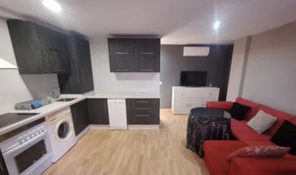Piso en venta de 1 dormitorio en Caleta de Vélez