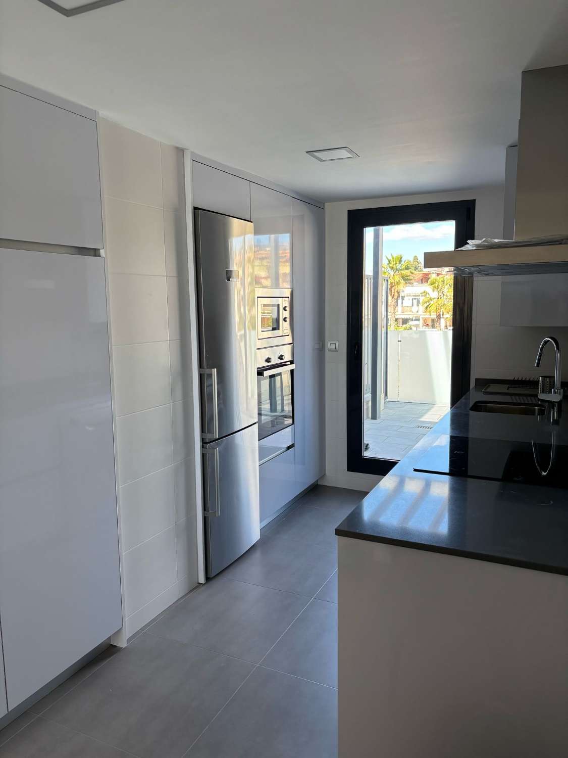 Penthouse te koop in Caleta de Vélez